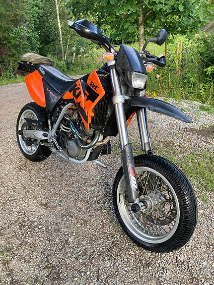 KTM Smc 660 2 of 5