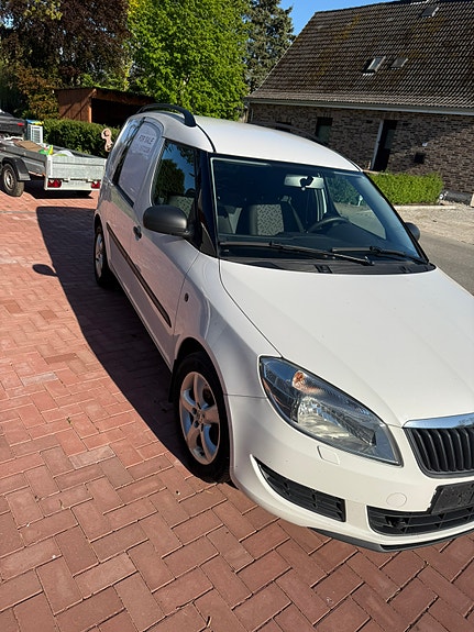 Skoda Roomster 6 of 17
