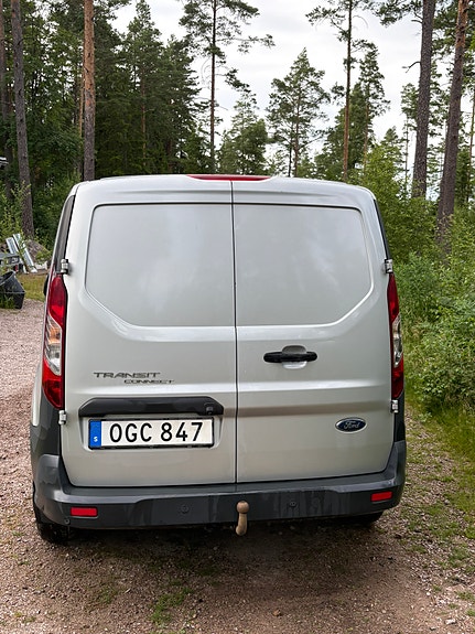 Ford Transit Connect 5 of 5
