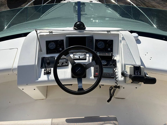 Fairline 41/43 2 of 12