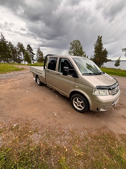 Volkswagen Transporter 3 of 5