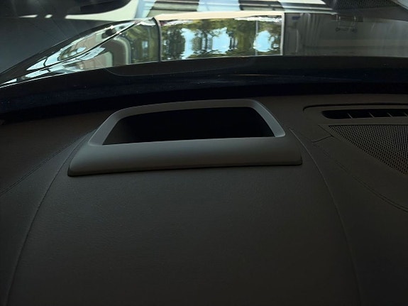 Volvo XC90 21 of 27