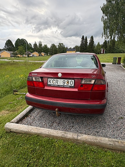 Saab 9-5 4 of 4