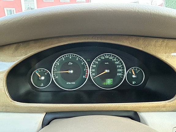 Jaguar X-TYPE 6 of 9