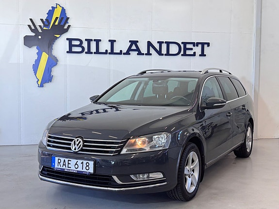 Volkswagen Passat 2 of 29