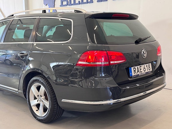 Volkswagen Passat 6 of 29
