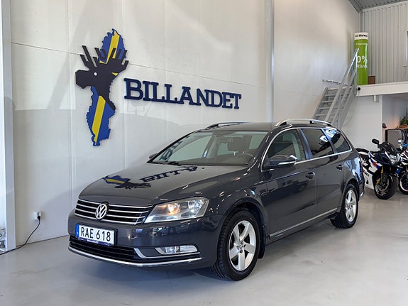 Volkswagen Passat 7 of 29