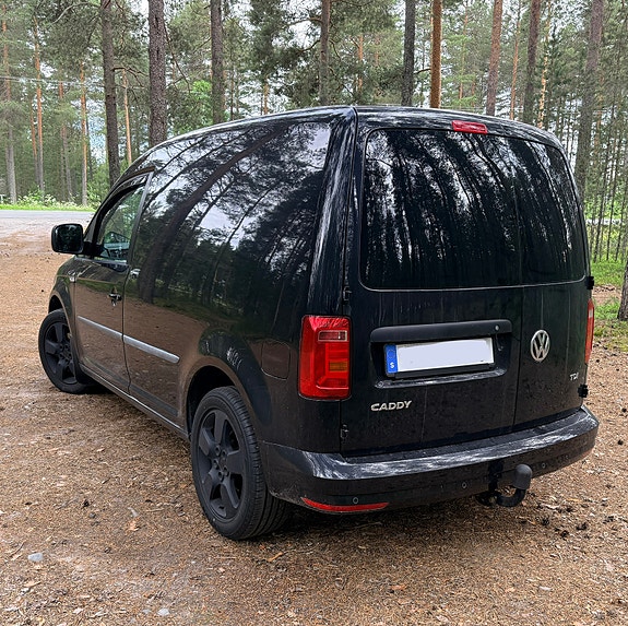 Volkswagen Caddy 4 of 5