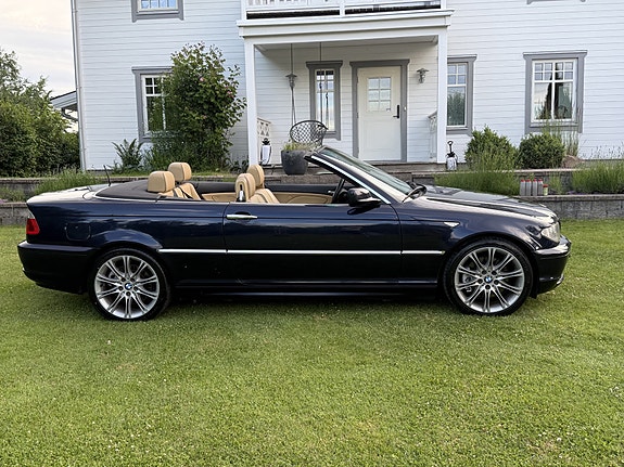 BMW 330Ci 4 of 5