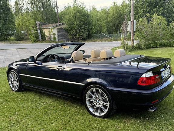 BMW 330Ci 5 of 5