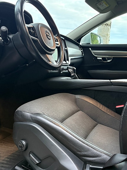 Volvo V90 8 of 10
