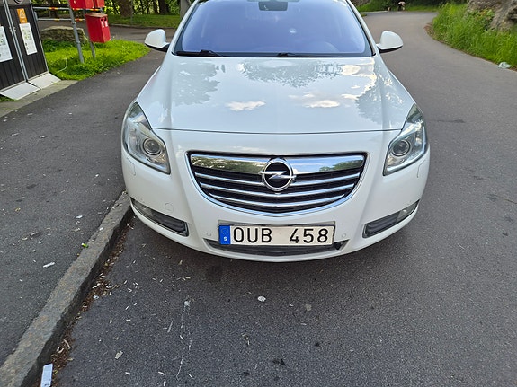 Opel Insignia 4 of 5