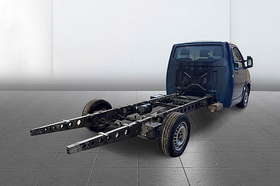 Volkswagen Transporter 4 of 5