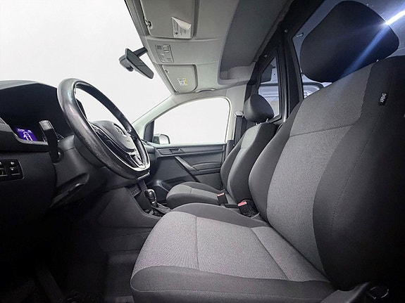Volkswagen Caddy 14 of 26
