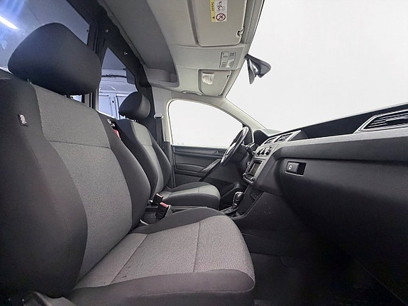 Volkswagen Caddy 17 of 26