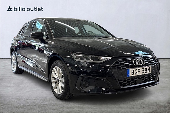 Audi A3 4 of 5