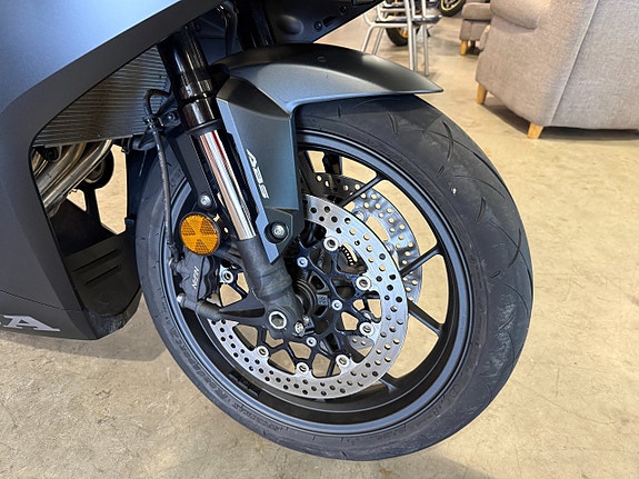 Honda CBR650R #Endast 190mil & 35kw A2 Godkänd# 7 of 12