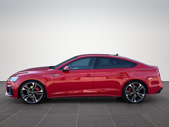 Audi A5 3 of 5