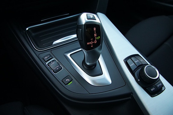 BMW 320d 23 of 23