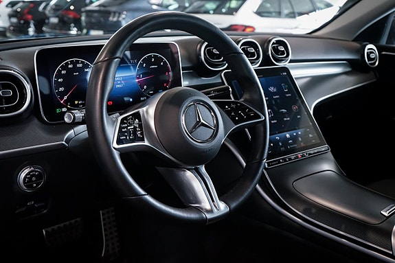 Mercedes-Benz C220 d 28 of 30