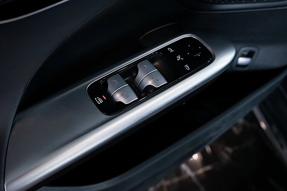 Mercedes-Benz C220 d 30 of 30