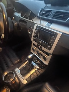 Volkswagen Passat Alltrack 8 of 11
