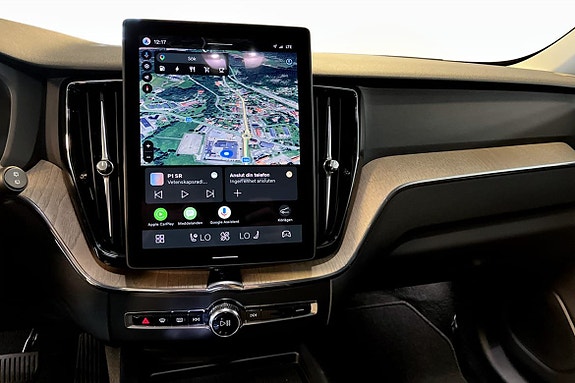 Volvo XC60 6 of 9