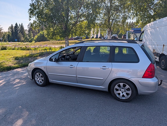 Peugeot 307 4 of 5