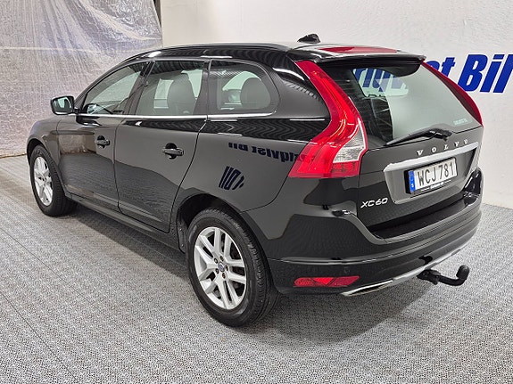 Volvo XC60 5 of 8