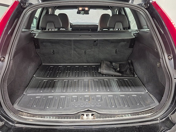 Volvo XC60 8 of 8