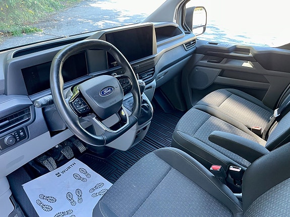 Ford Transit Custom 5 of 5