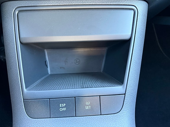 Volkswagen Golf Plus 26 of 30