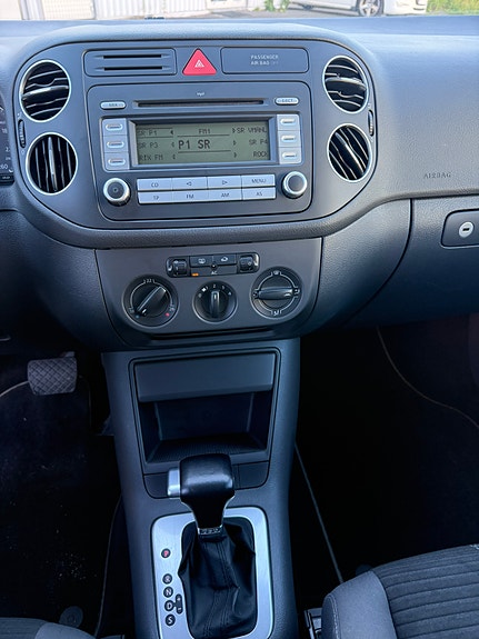 Volkswagen Golf Plus 28 of 30