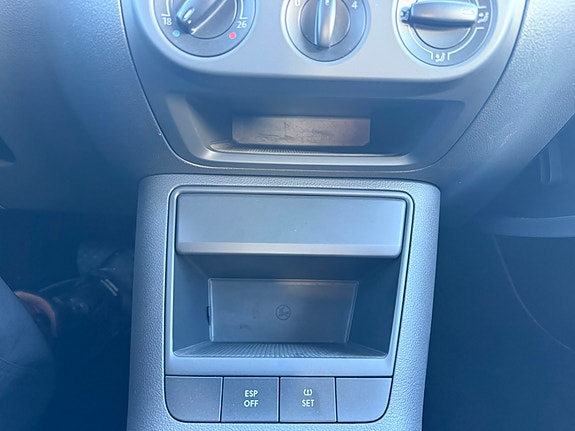 Volkswagen Golf Plus 30 of 30