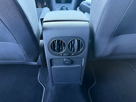 Volkswagen Golf Plus 24 of 30