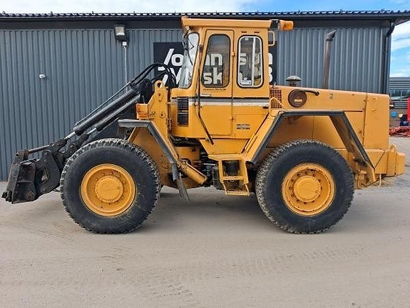Volvo BM 4300 SKEVNING SBM 4 of 5