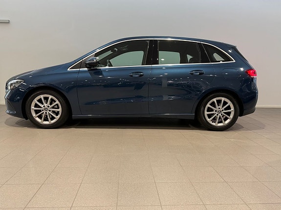 Mercedes-Benz B160 d 3 of 5