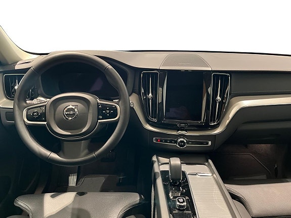 Volvo XC60 5 of 14
