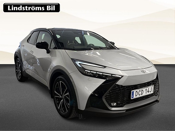Toyota C-HR 3 of 5