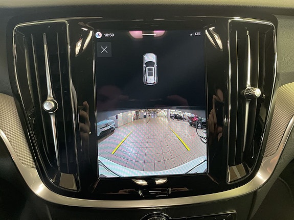 Volvo V60 14 of 15