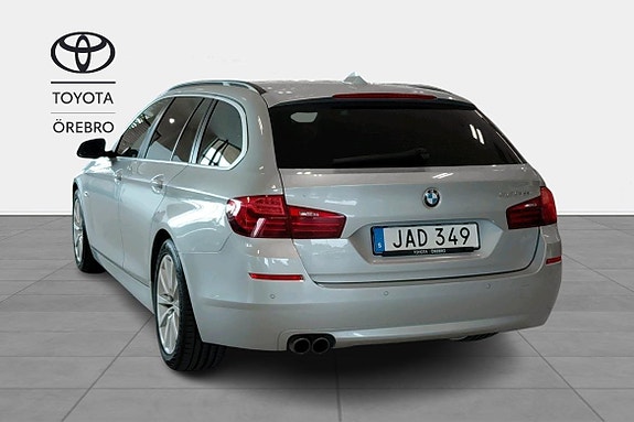 BMW 520d 3 of 5