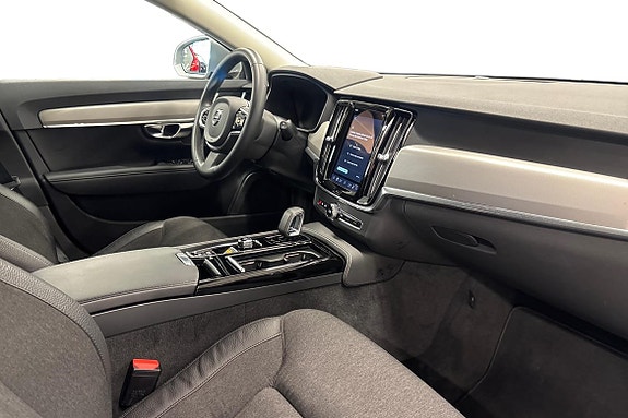 Volvo V90 10 of 22