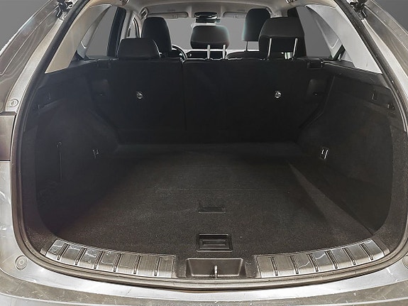 Lexus NX350h 11 of 11