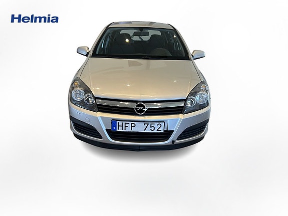 Opel Astra 2 of 5