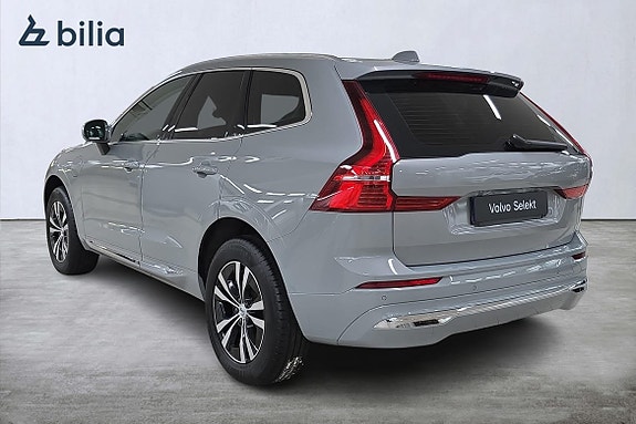 Volvo XC60 2 of 5