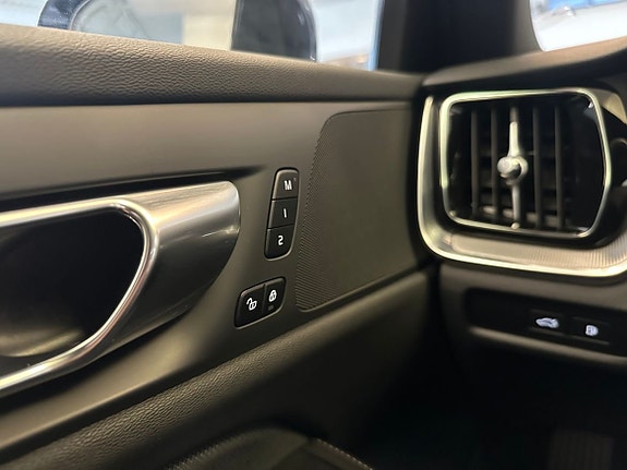 Volvo V60 18 of 19