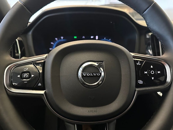 Volvo V60 17 of 19