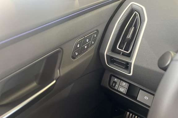 Kia EV5 13 of 16