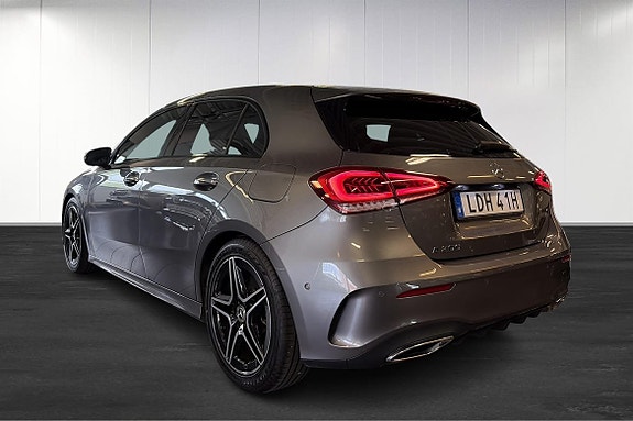 Mercedes-Benz A200 4 of 5