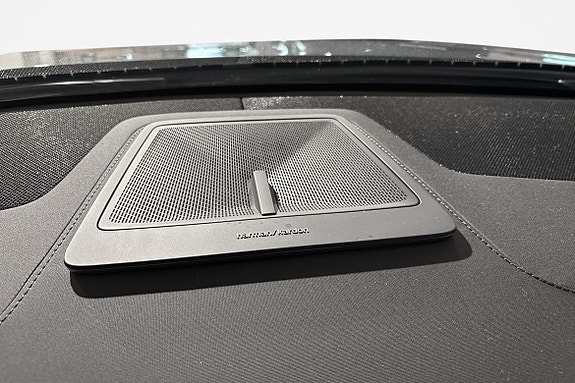 Polestar 4 17 of 19